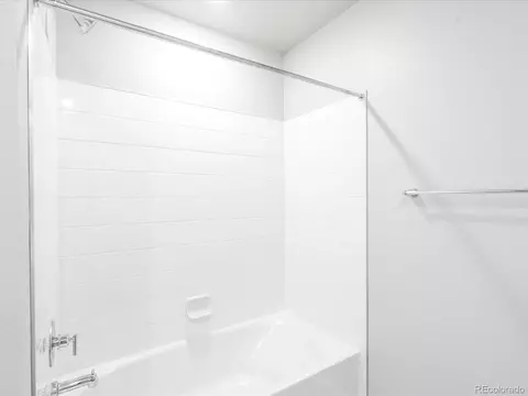 22495 E 7th Pl, Aurora, CO 80018 photo 9