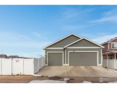 2536 Heather Ln, Evans, CO 80620 photo 2