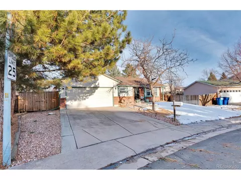 18149 E Asbury Dr, Aurora, CO 80013 photo 3