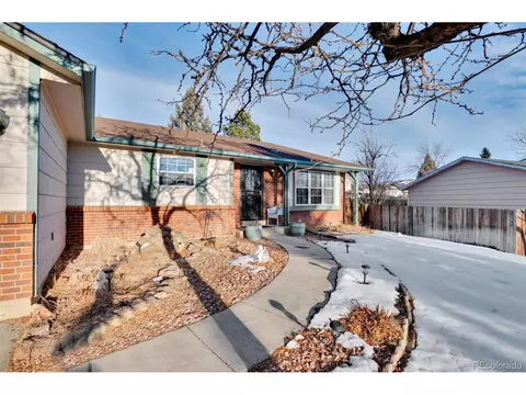 18149 E Asbury Dr, Aurora, CO 80013 photo 2
