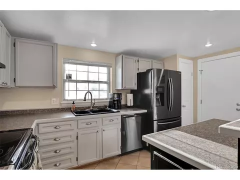 18149 E Asbury Dr, Aurora, CO 80013 photo 17