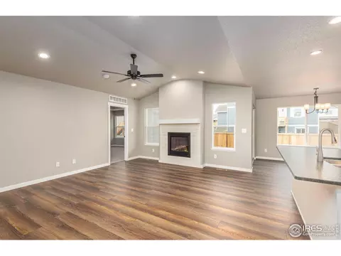 5017 Thunderhead Dr, Timnath, CO 80547 photo 3