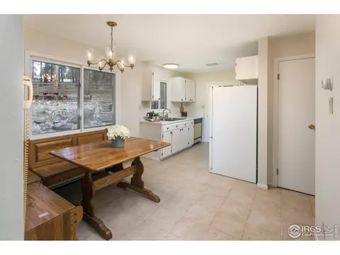 353 Mountain Meadows Rd, Boulder, CO 80302 photo 10