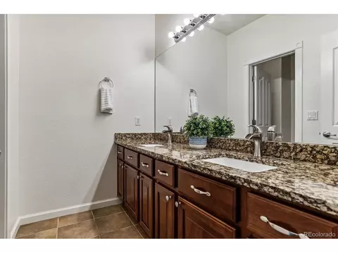 25402 E Indore Dr, Aurora, CO 80016 photo 25