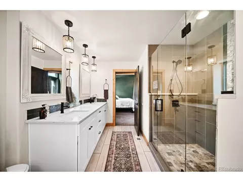 Bath - 4840 Limestone Rd, Monument, CO 80132 photo 4 of 7