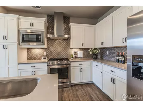 5759 Champlain Dr, Timnath, CO 80547 photo 3