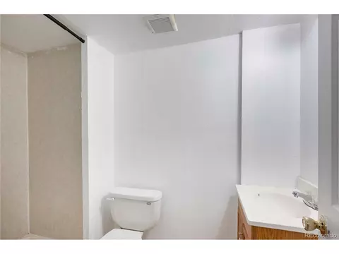 Undisclosed, Aurora, CO 80017 photo 34