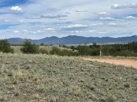 135 Hawk Way, Como, CO 80432