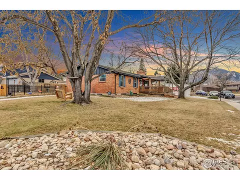 160 Cherokee Way, Boulder, CO 80303 photo 1