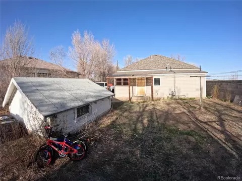 3927 Pueblo St, Evans, CO 80620 photo 11