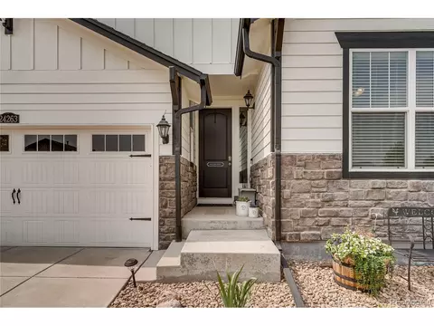 24263 E 2nd Dr, Aurora, CO 80018 photo 2