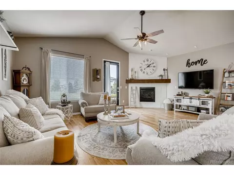 24263 E 2nd Dr, Aurora, CO 80018 photo 4