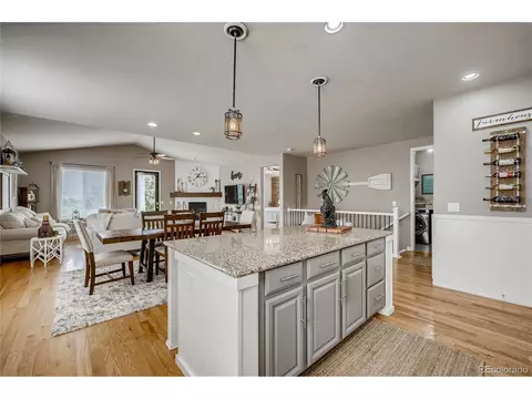 24263 E 2nd Dr, Aurora, CO 80018 photo 9