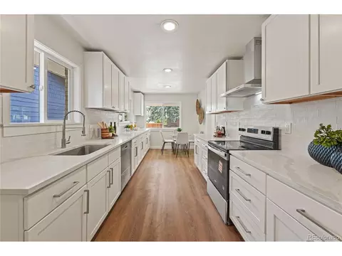 2739 W 39th Ave, Denver, CO 80211