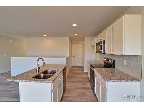 2909 Shady Oaks Dr, Evans, CO 80620 photo 13