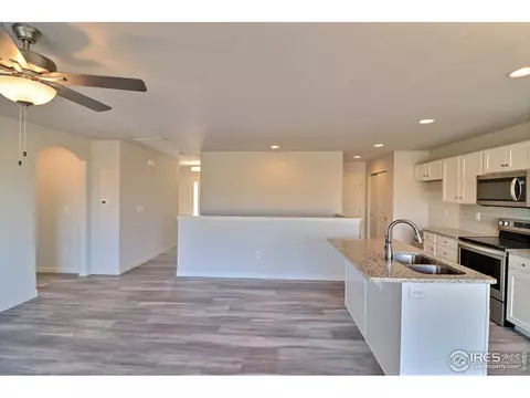 2909 Shady Oaks Dr, Evans, CO 80620 photo 8