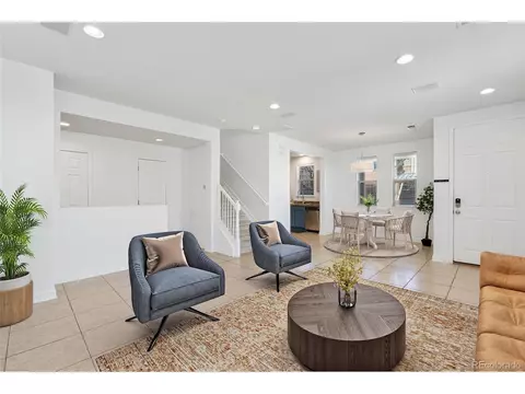 6390 S Xanadu St, Englewood, CO 80111