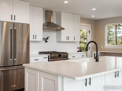 442 Deer Trail Rd, Boulder, CO 80302 photo 9