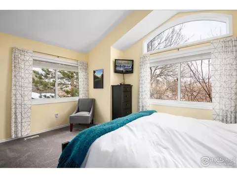 5662 Table Top Ct, Boulder, CO 80301 photo 22