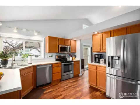 5662 Table Top Ct, Boulder, CO 80301 photo 15