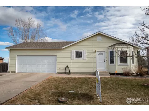 304 Suzann St, Wiggins, CO 80654 photo 1