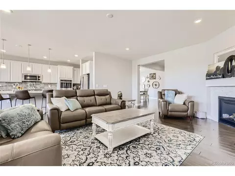 27676 E Alder Dr, Aurora, CO 80016 photo 5
