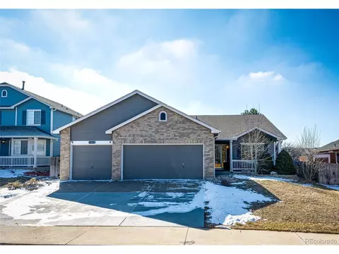 23612 Glenmoor Dr, Parker, CO 80138