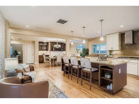 2935 S York St, Denver, CO 80210