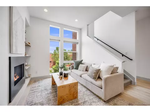 3008 Blake St, Denver, CO 80205