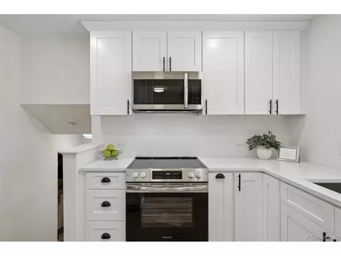 Kitchen - 8605 Lamar Dr, Arvada, CO 80003 photo 4 of 4
