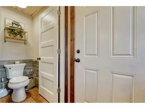 Bath - 133 Brown St, Bailey, CO 80421 photo 1 of 5