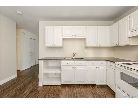 14260 E 52nd Ave, Denver, CO 80239 photo 5