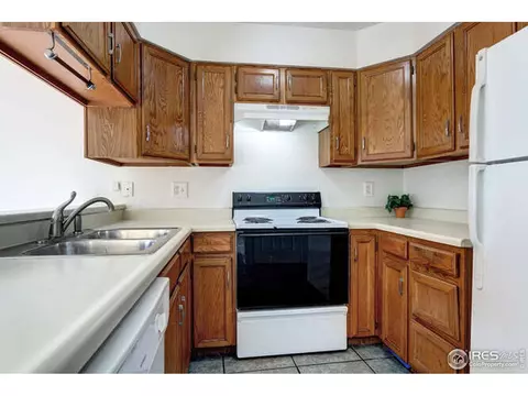 11952 E Kepner Dr, Aurora, CO 80012 photo 10