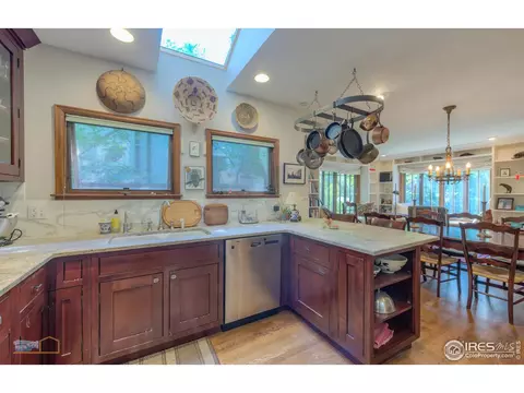 930 Grant Pl, Boulder, CO 80302 photo 7