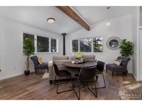 28324 S Saint Vrain Dr, Lyons, CO 80540 photo 4