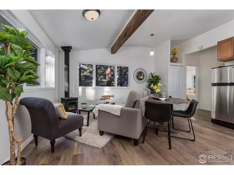 28324 S Saint Vrain Dr, Lyons, CO 80540 photo 5