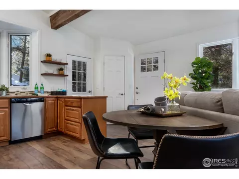 28324 S Saint Vrain Dr, Lyons, CO 80540 photo 10