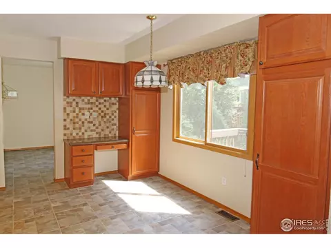 525 E 16th Ave, Longmont, CO 80504 photo 18