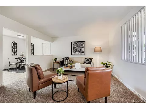 5426 Eagle St, Denver, CO 80239 photo 3