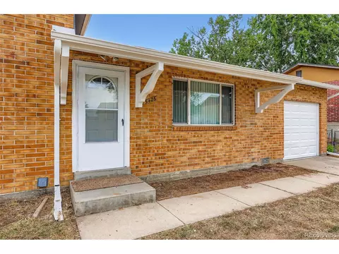 5426 Eagle St, Denver, CO 80239 photo 23