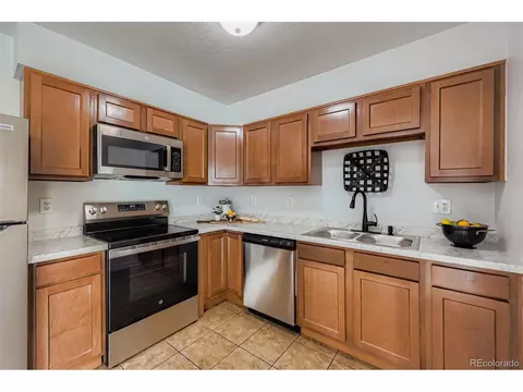 5426 Eagle St, Denver, CO 80239 photo 6