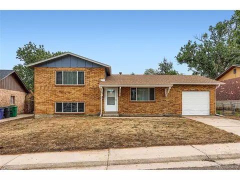 5426 Eagle St, Denver, CO 80239 photo 22