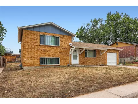 5426 Eagle St, Denver, CO 80239 photo 24
