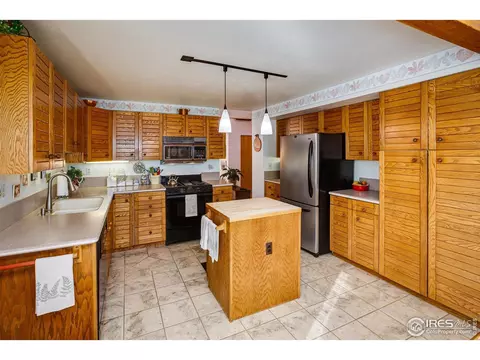 1986 Hardscrabble Pl, Boulder, CO 80305 photo 9