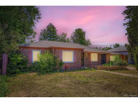 2640 Oneida St, Denver, CO 80207