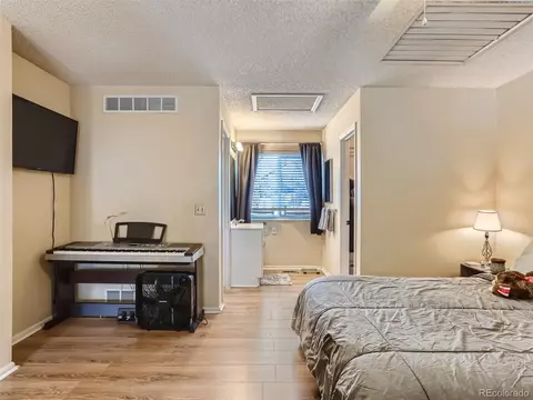 11694 E Cedar Ave, Aurora, CO 80012 photo 14
