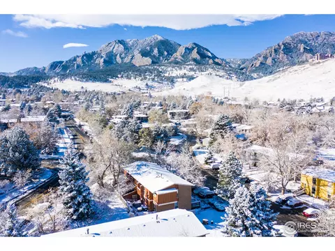 1195 Bear Mountain Dr #B, Boulder, CO 80305 photo 2
