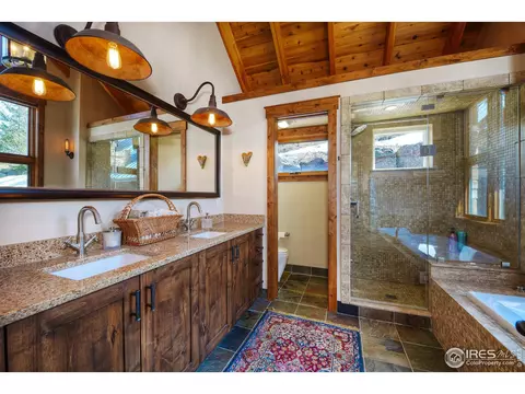 4211 Sugarloaf Rd, Boulder, CO 80302 photo 23