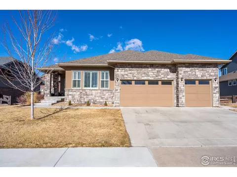 1906 E Seadrift Dr, Windsor, CO 80550 photo 2