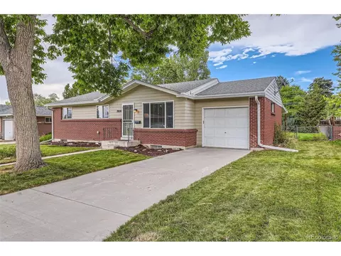 7020 S Clermont St, Centennial, CO 80122